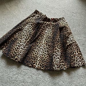 Leopard circle skirt with pockets